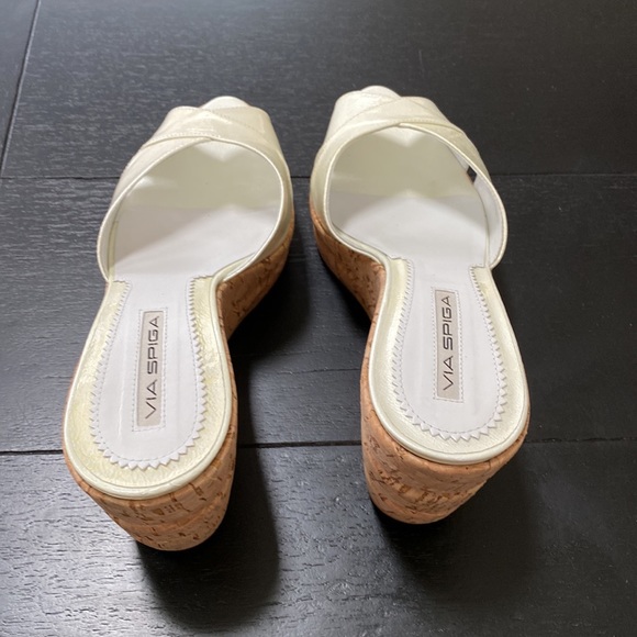 Via Spiga Sandals. Ivory. Size 9 - Picture 3 of 9